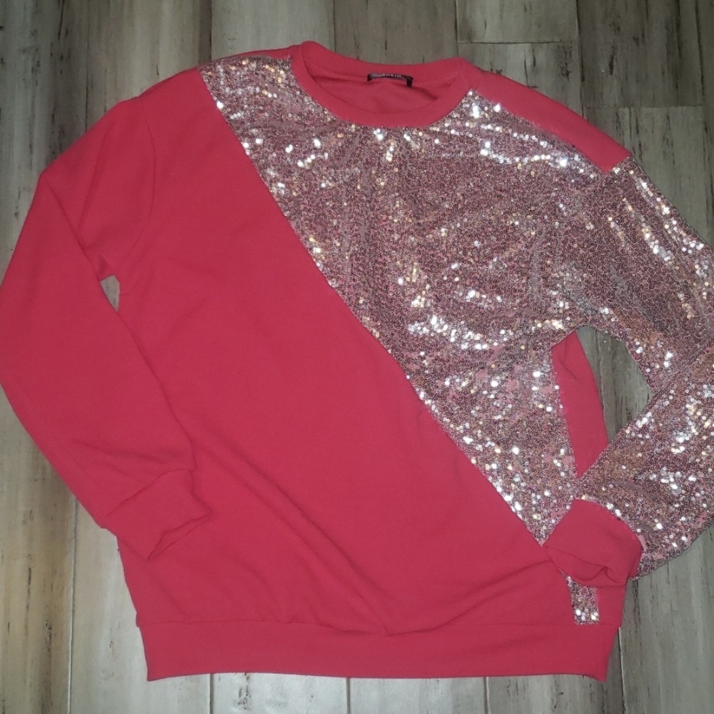 Sequin crew neck
